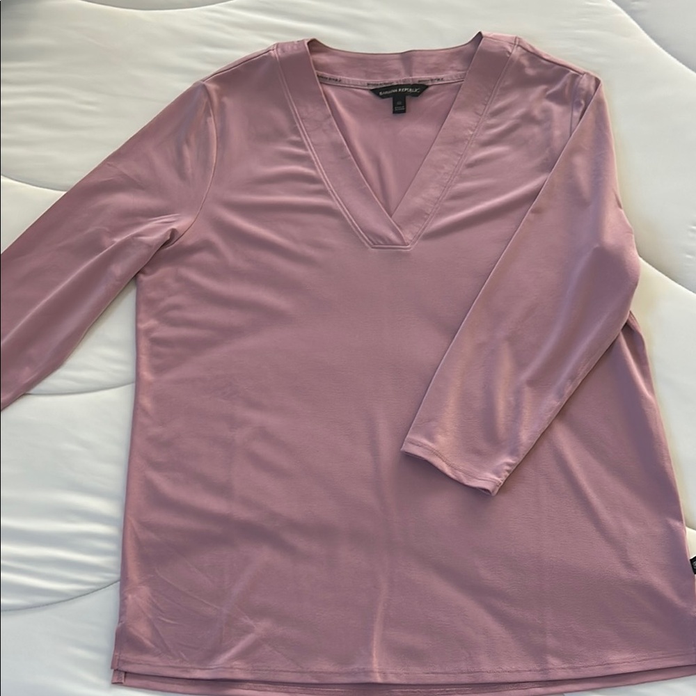 Banana Republic V-Neck Blouse